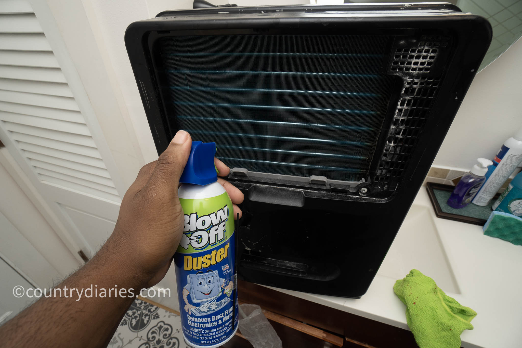 cleaning dehumidifier coils with air compressor